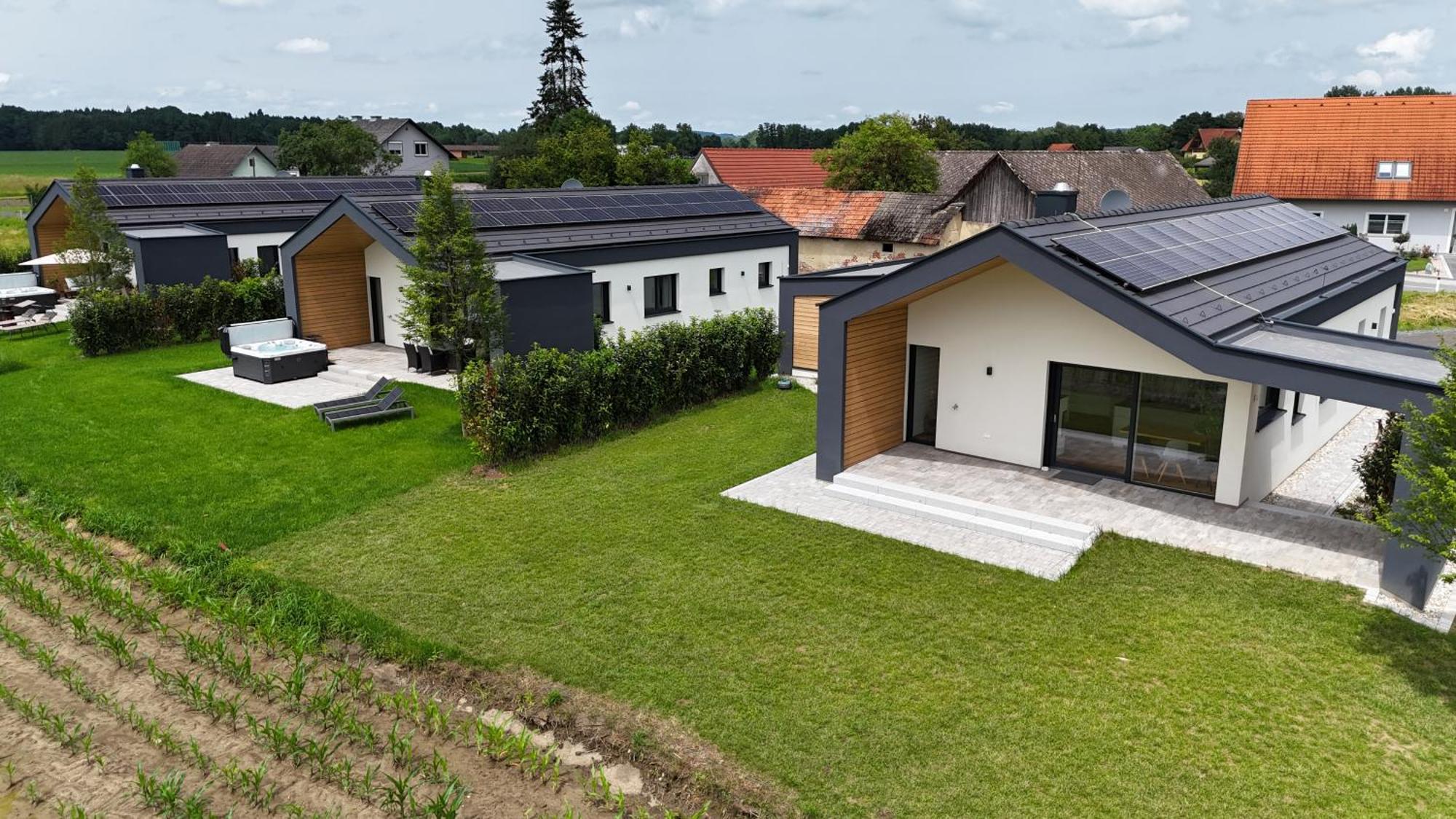 Traumzeit Lodge 56 Loipersdorf bei Fuerstenfeld Exterior photo
